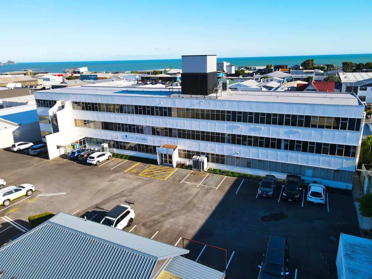 L2 EW, 214 D.East 1 L2 EW, 214 D.East 1