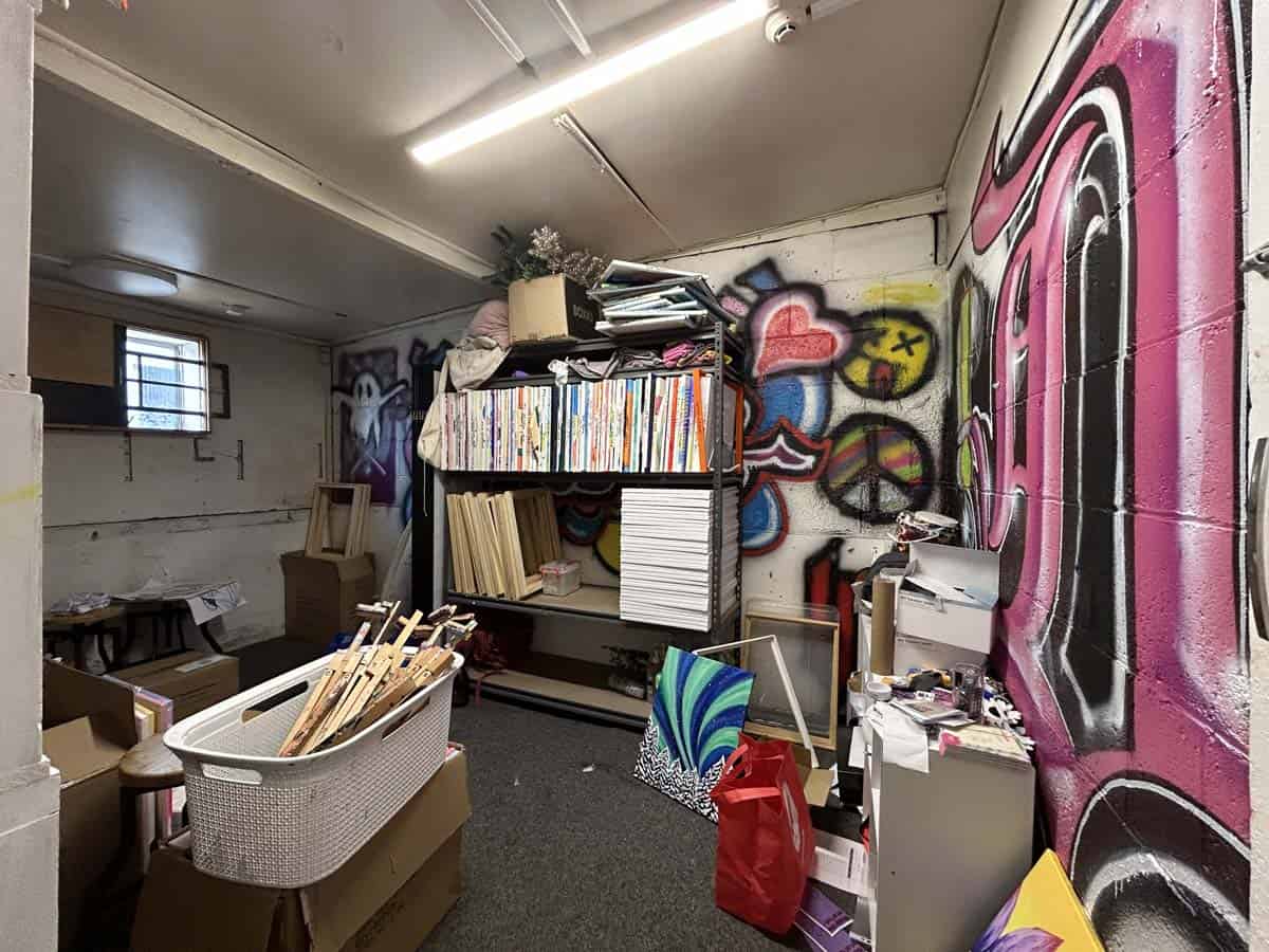 East Retail 11 East Retail 11