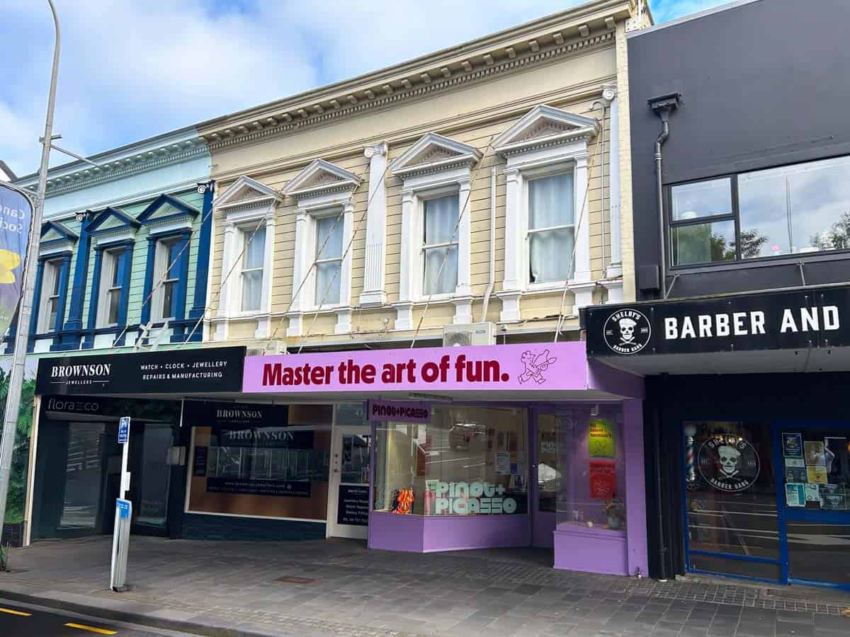 East Retail 16.JPG East Retail 16.JPG