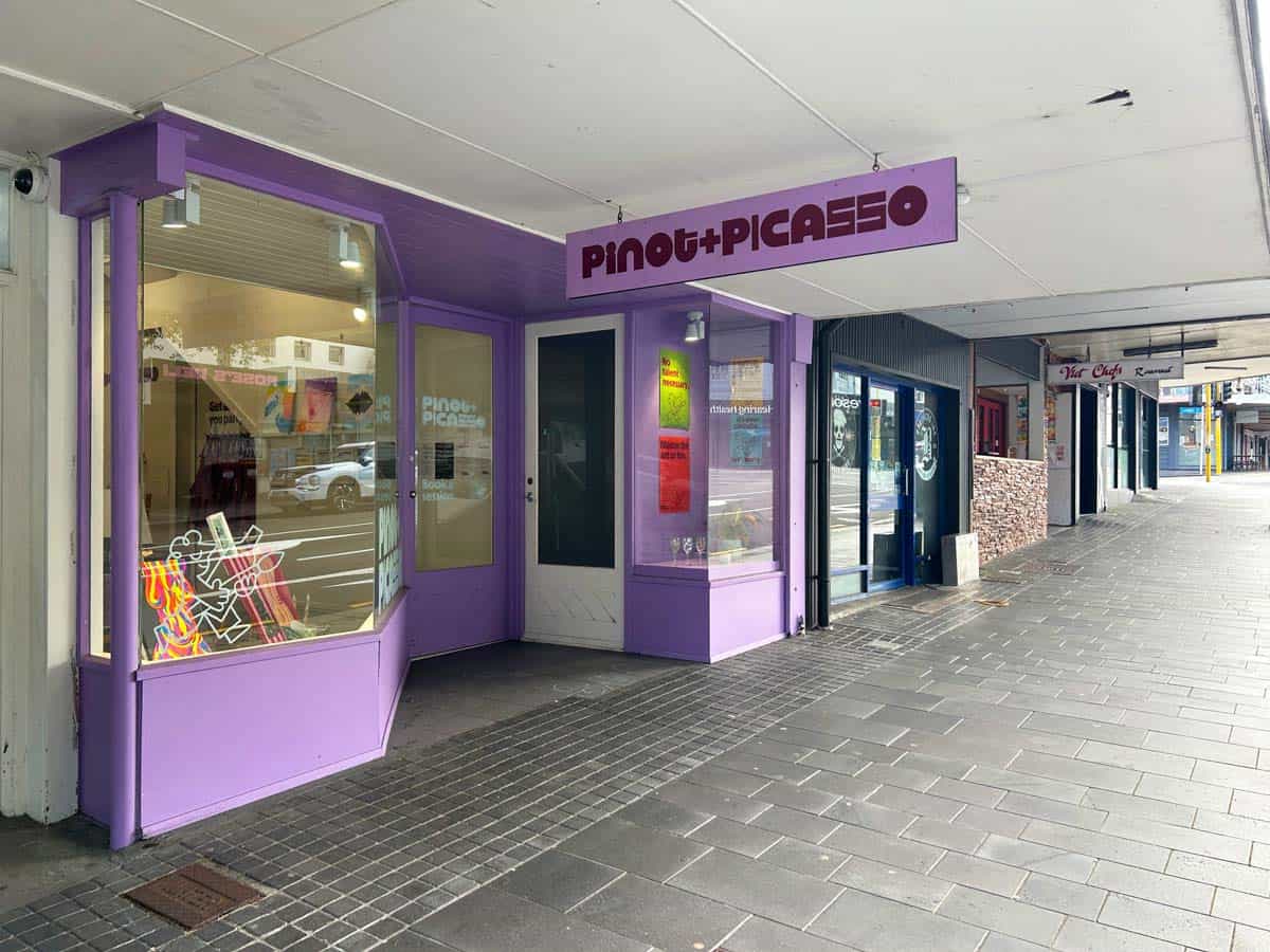 East Retail 3.JPG East Retail 3.JPG