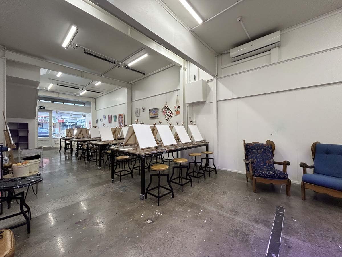 East Retail 8 East Retail 8